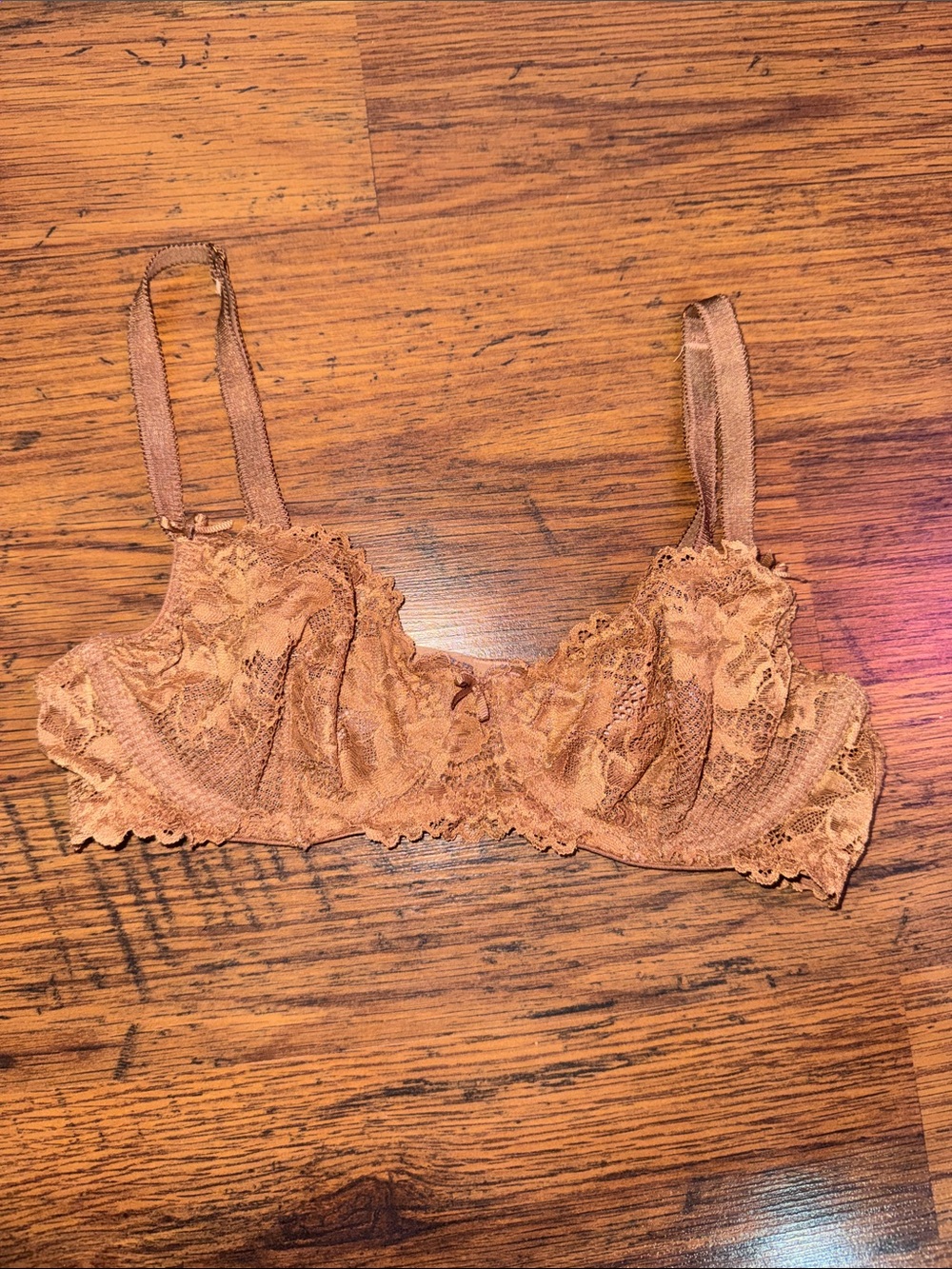 Savage X Fenty Lace Underwire Bra in Tan 29.T